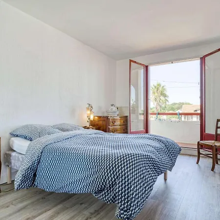 Apartment Biarritz, 5 Pieces, 8 Personnes - Fr-1-3-575 Biarritz