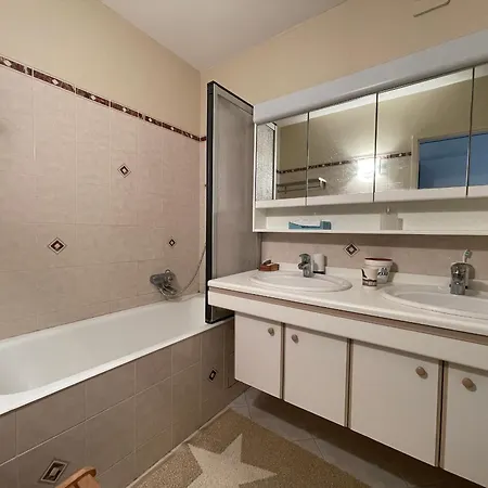 Appartement Duplex T5 Avec Terrasse Panoramique A 150m De La - - Fr-1-420-130 *